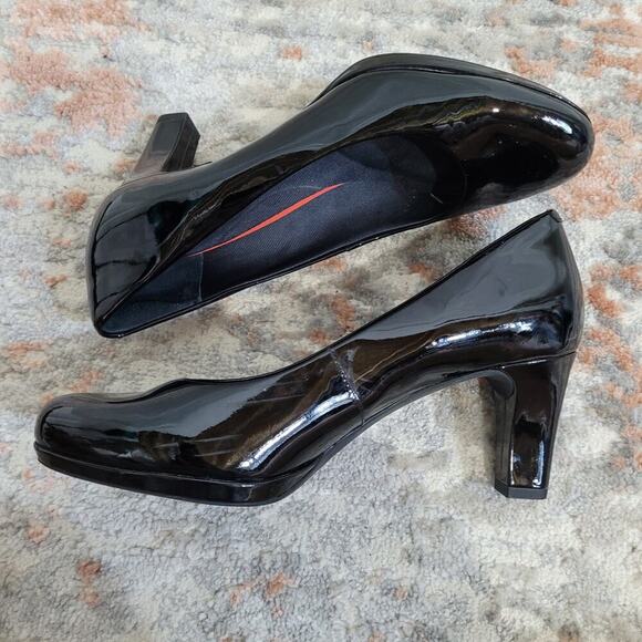 Rockport Total Motion Leah Pump - Size 8 - Picture 6 of 11